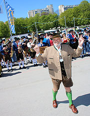 ebenso wie Festring Präsident Karl-Heinz Knoll   (©Foto: Martin Schmitz)